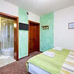 Homestay szállás Na Kamiencu *